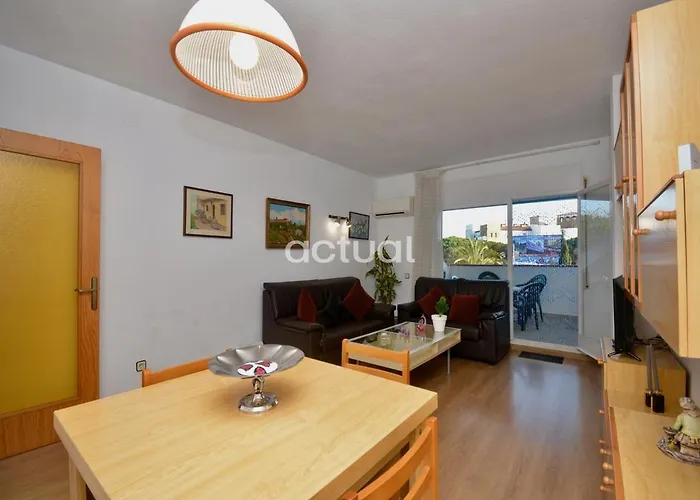 Palomas Esc. A 1-1 Platja d'Aro (Playa de Aro)