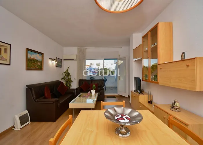 Palomas Esc. A 1-1 *